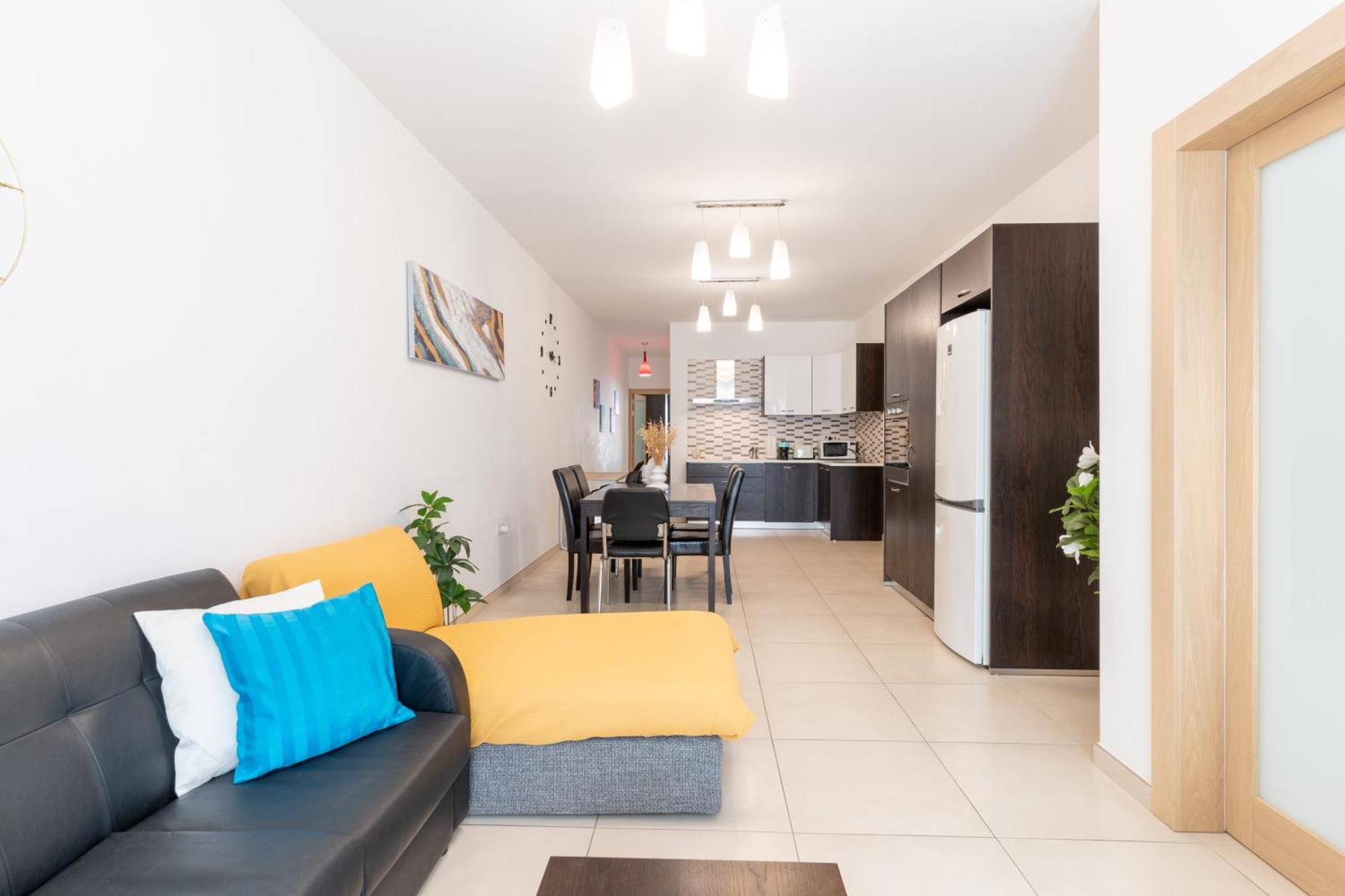 2 Bedroom In Central St Julians Prime Location In Paceville Apt 3 By Vaganza St. Julian's Zewnętrze zdjęcie