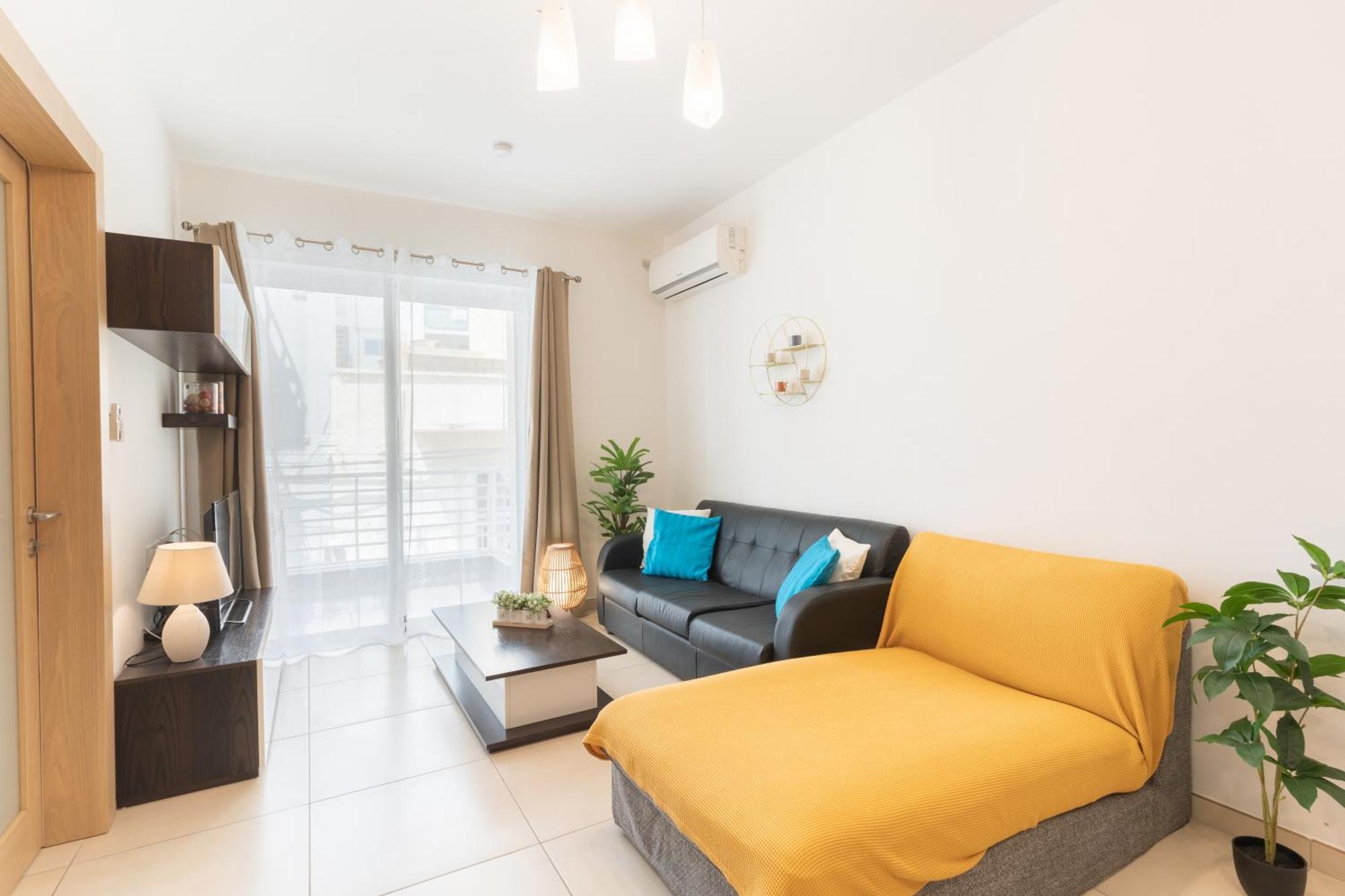 2 Bedroom In Central St Julians Prime Location In Paceville Apt 3 By Vaganza St. Julian's Zewnętrze zdjęcie