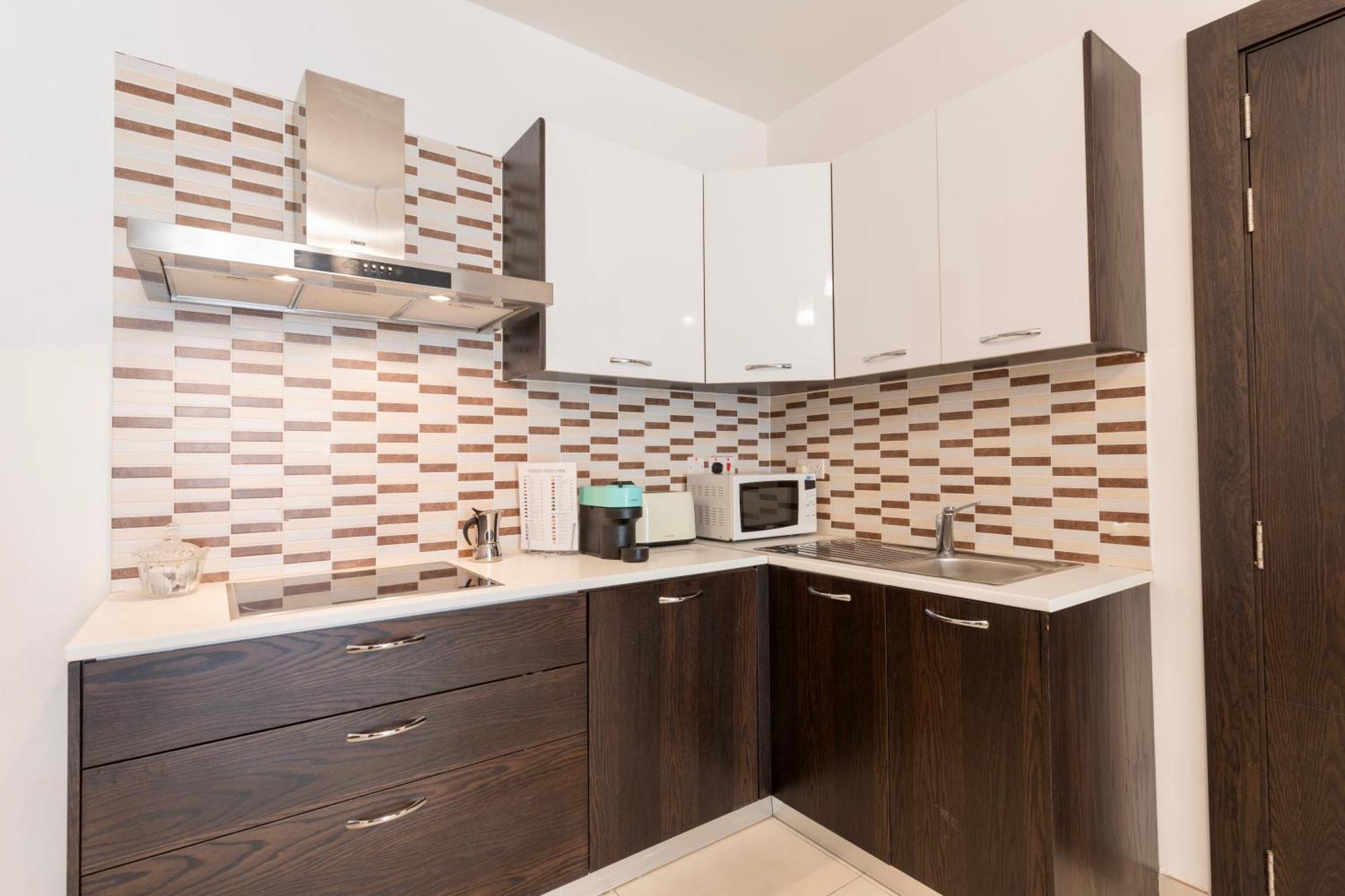 2 Bedroom In Central St Julians Prime Location In Paceville Apt 3 By Vaganza St. Julian's Zewnętrze zdjęcie